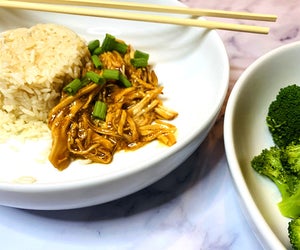 Add rice and broccoli to teriyaki chicken and voilà—dinner is served. Photo courtesy of the author